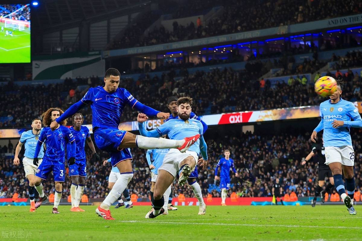 哈兰德在切尔西比赛中最后时刻胜出，比赛规则变更引发热议！